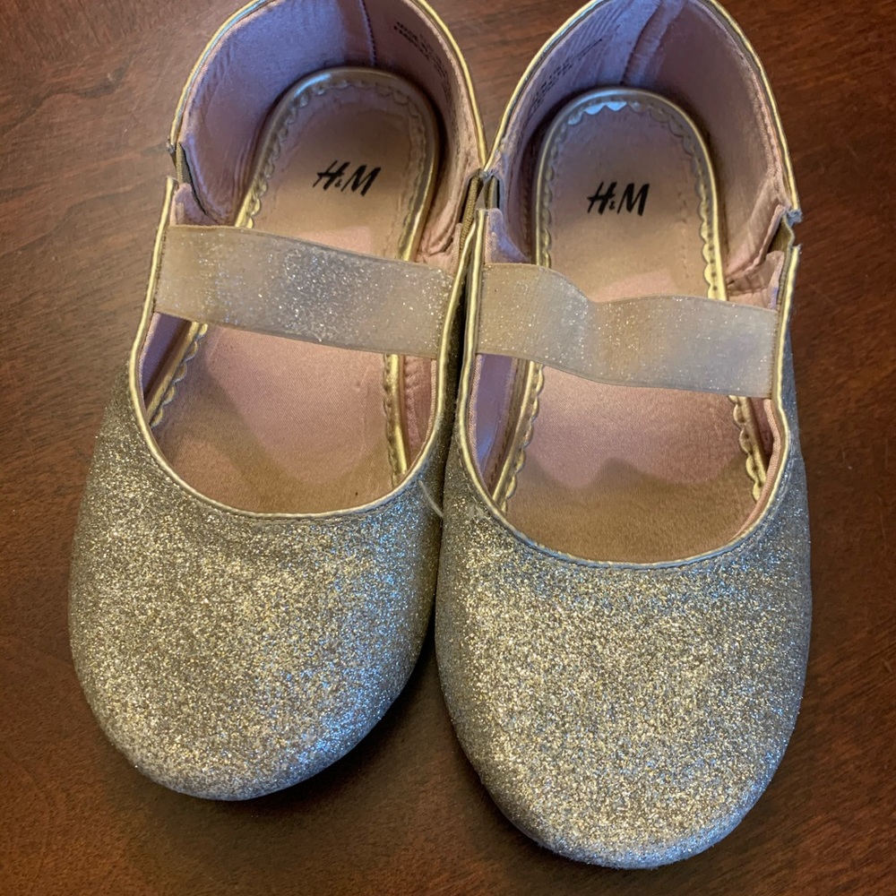 H & M Gold glitter toddler girl shoes size 10.5
